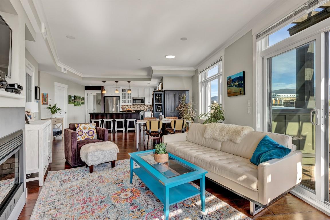 









2901


Abbott

Street, 305,
Kelowna,




BC
V1Y 1G7

