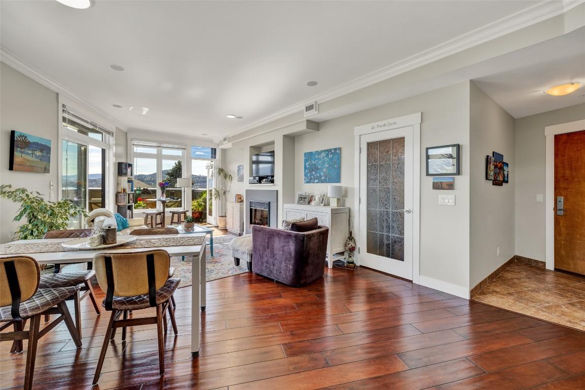 









2901


Abbott

Street, 305,
Kelowna,




BC
V1Y 1G7

