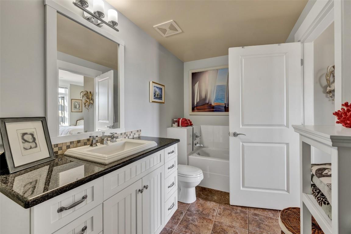 









2901


Abbott

Street, 305,
Kelowna,




BC
V1Y 1G7

