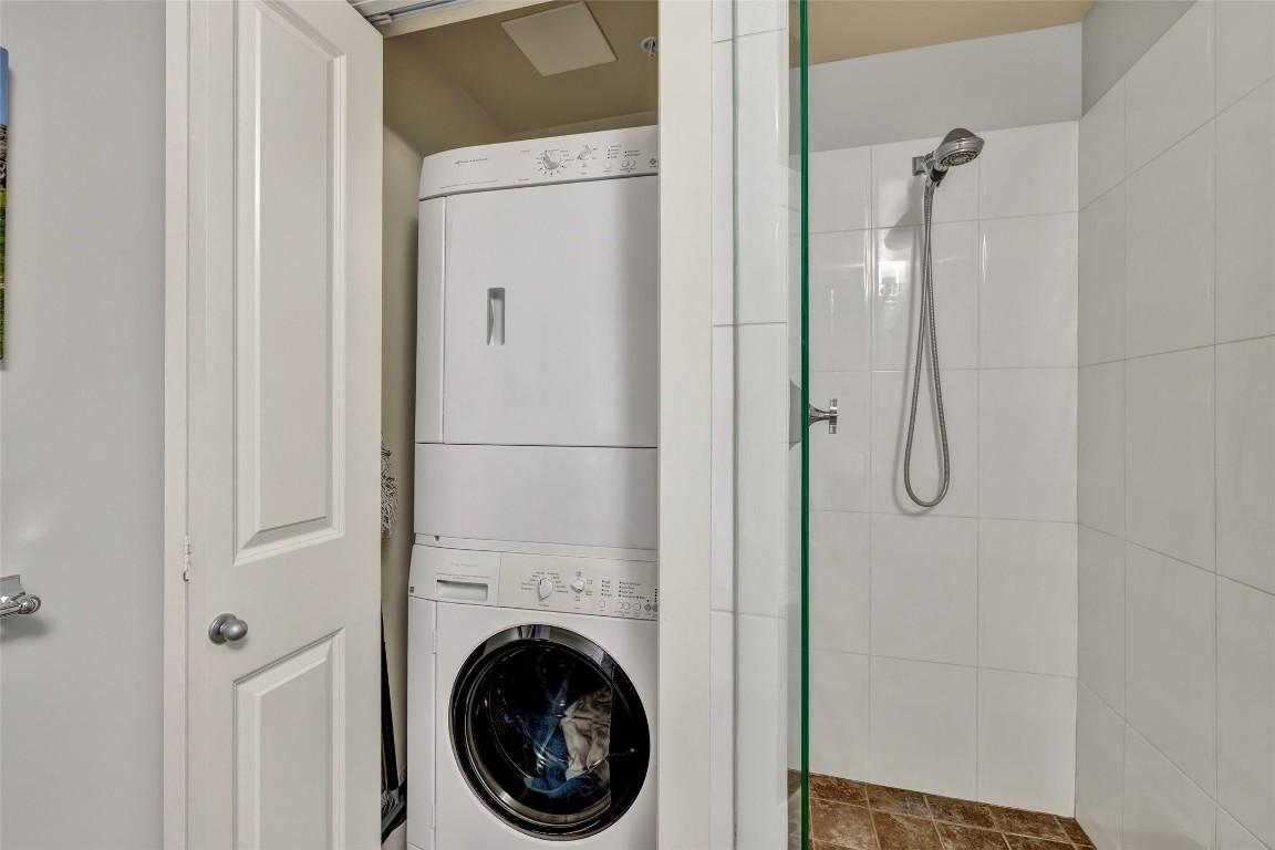 









2901


Abbott

Street, 305,
Kelowna,




BC
V1Y 1G7


