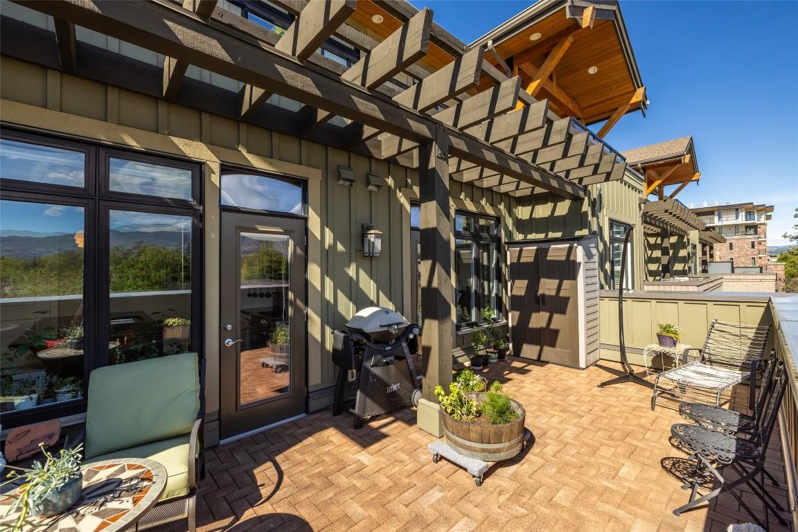 









2901


Abbott

Street, 305,
Kelowna,




BC
V1Y 1G7

