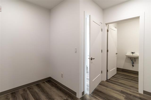 









485


St Anne's

RD, 2,
Winnipeg,




MB
R2M 3E2

