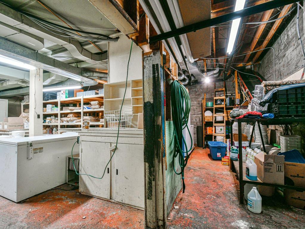 









1395

 - 1405


Rue St-Joseph

,
Sainte-Adèle,




QC
J8B1G5

