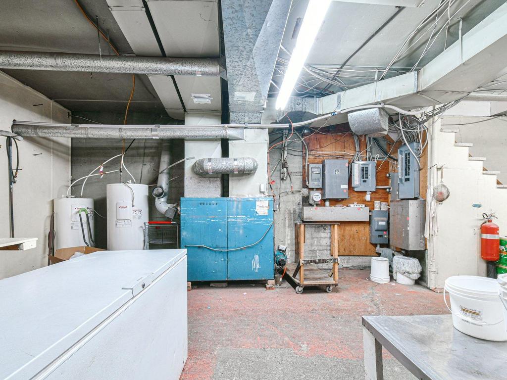 









1395

 - 1405


Rue St-Joseph

,
Sainte-Adèle,




QC
J8B1G5

