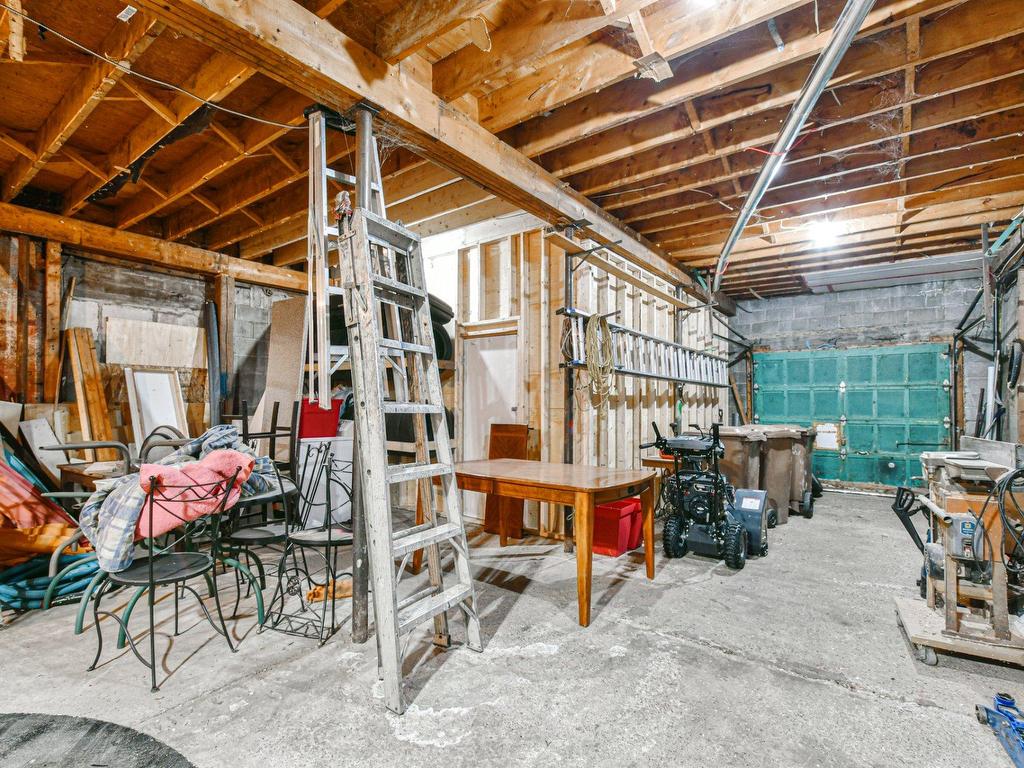 









1395

 - 1405


Rue St-Joseph

,
Sainte-Adèle,




QC
J8B1G5

