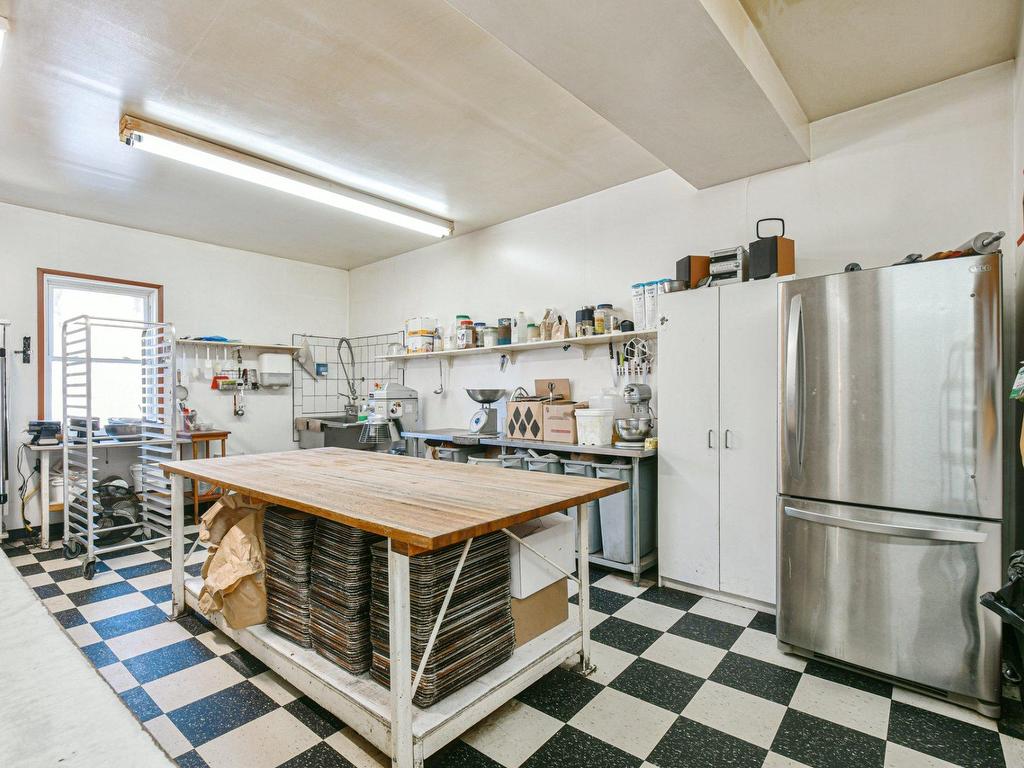 









1395

 - 1405


Rue St-Joseph

,
Sainte-Adèle,




QC
J8B1G5

