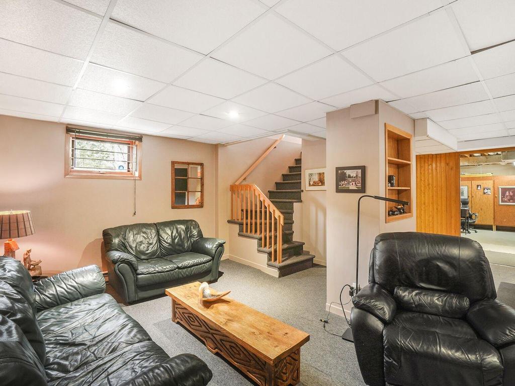 









9052


Boul. Marie-Victorin

,
Brossard,




QC
J4X1A3

