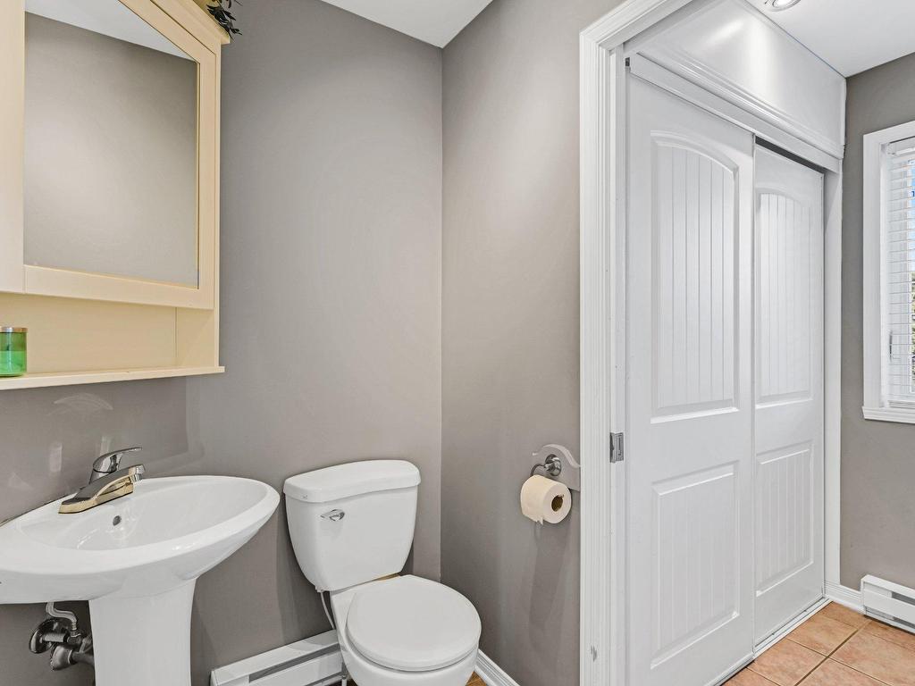 









207


Carré Chopin

,
Saint-Jean-sur-Richelieu,




QC
J3B8W4

