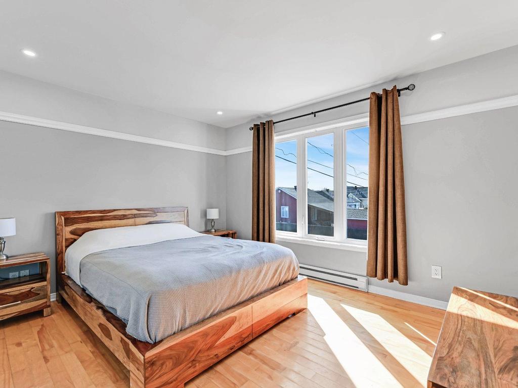 









207


Carré Chopin

,
Saint-Jean-sur-Richelieu,




QC
J3B8W4

