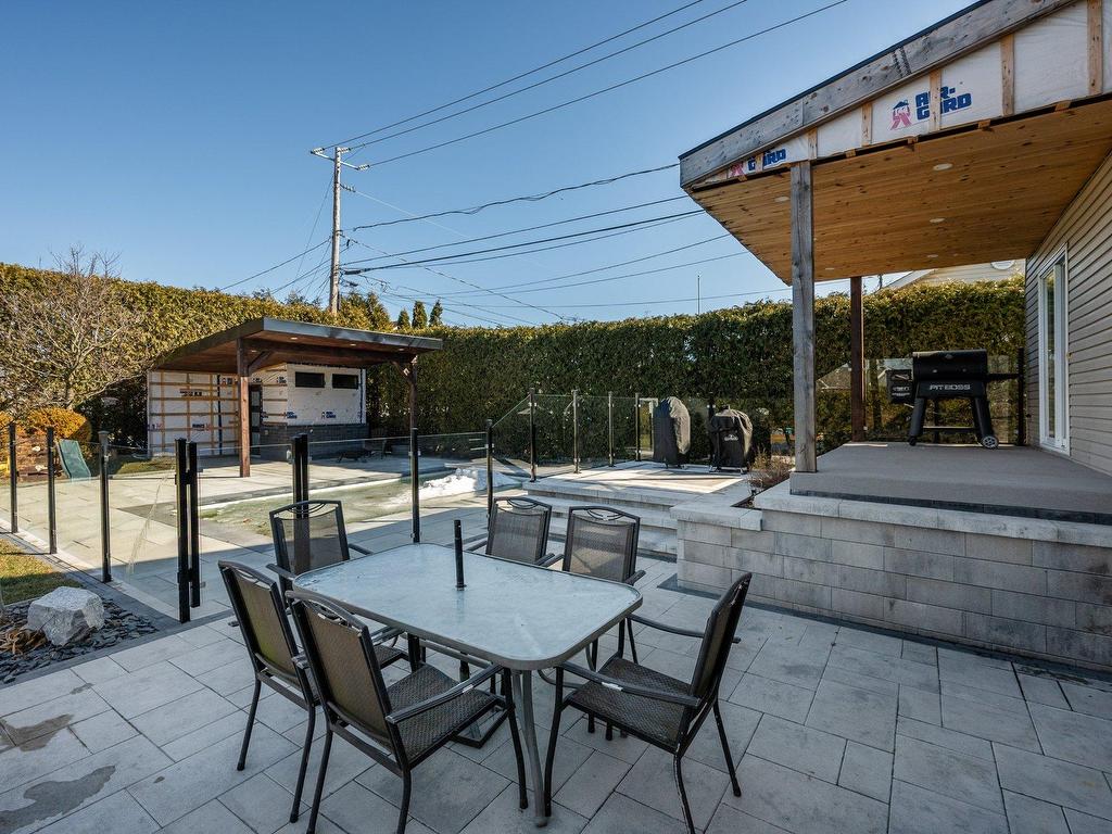 









207


Carré Chopin

,
Saint-Jean-sur-Richelieu,




QC
J3B8W4

