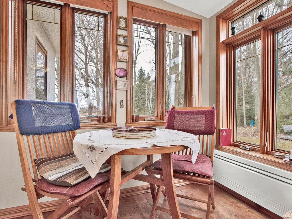 









723


Rue Principale

,
Saint-Paul-de-l'Île-aux-Noix,




QC
J0J1G0

