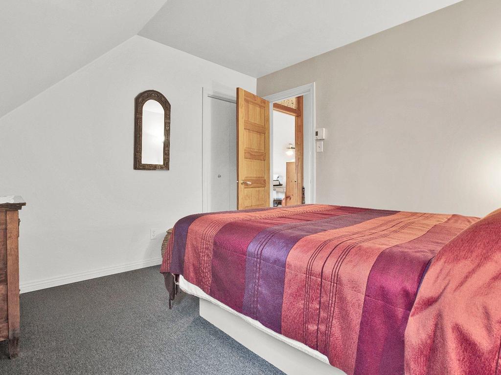 









723


Rue Principale

,
Saint-Paul-de-l'Île-aux-Noix,




QC
J0J1G0

