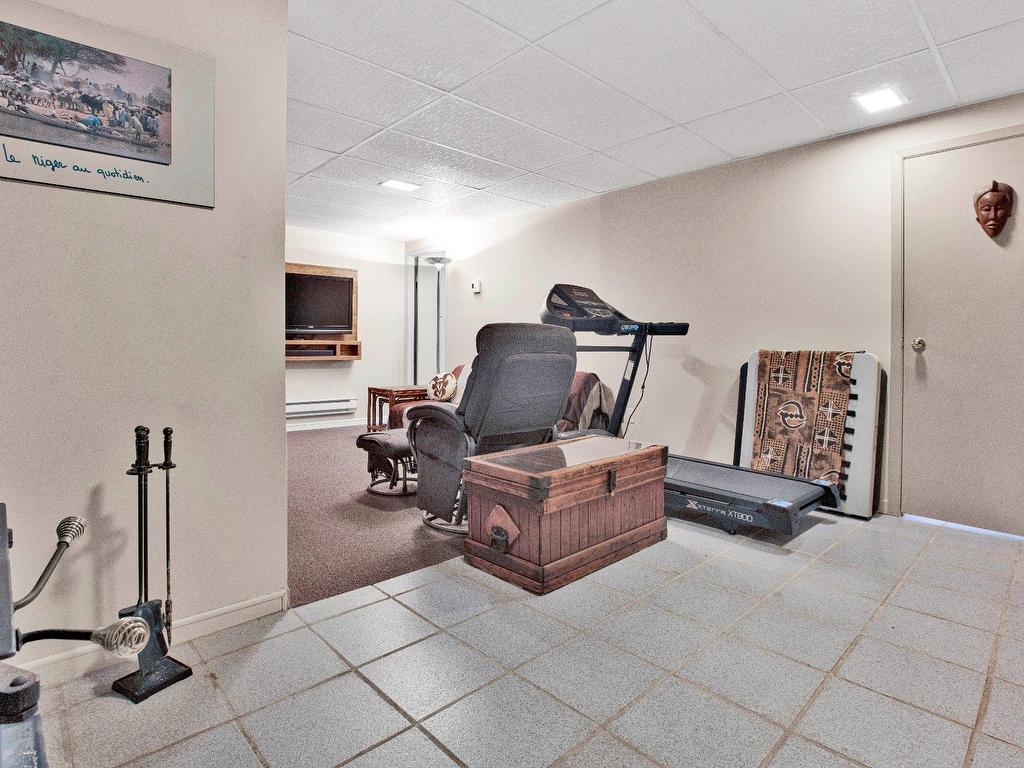 









723


Rue Principale

,
Saint-Paul-de-l'Île-aux-Noix,




QC
J0J1G0

