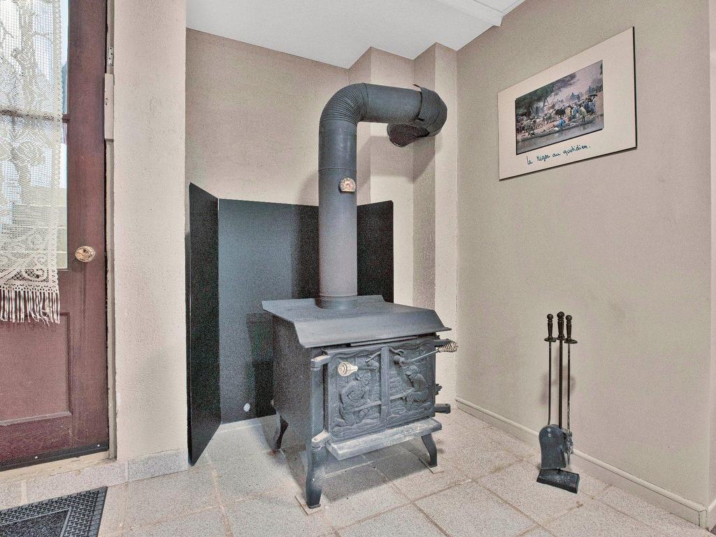 









723


Rue Principale

,
Saint-Paul-de-l'Île-aux-Noix,




QC
J0J1G0

