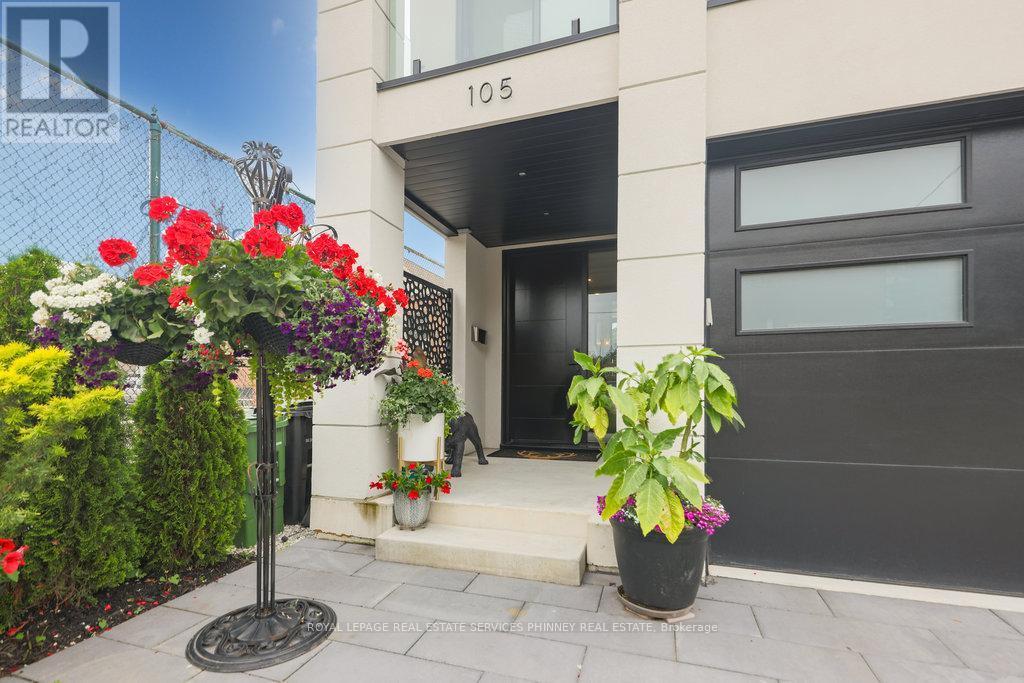 












105 TENTH STREET

,
Toronto,




Ontario
M8V3E9

