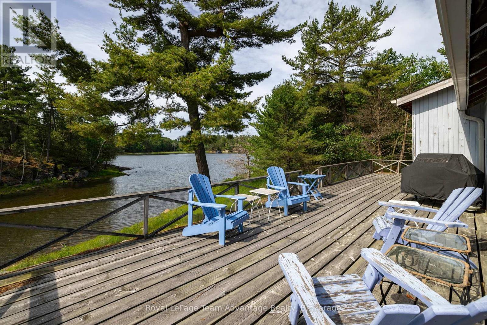 












22 A30 & A28 ISLAND

,
The Archipelago (Archipelago North),




Ontario
P0G1K0


