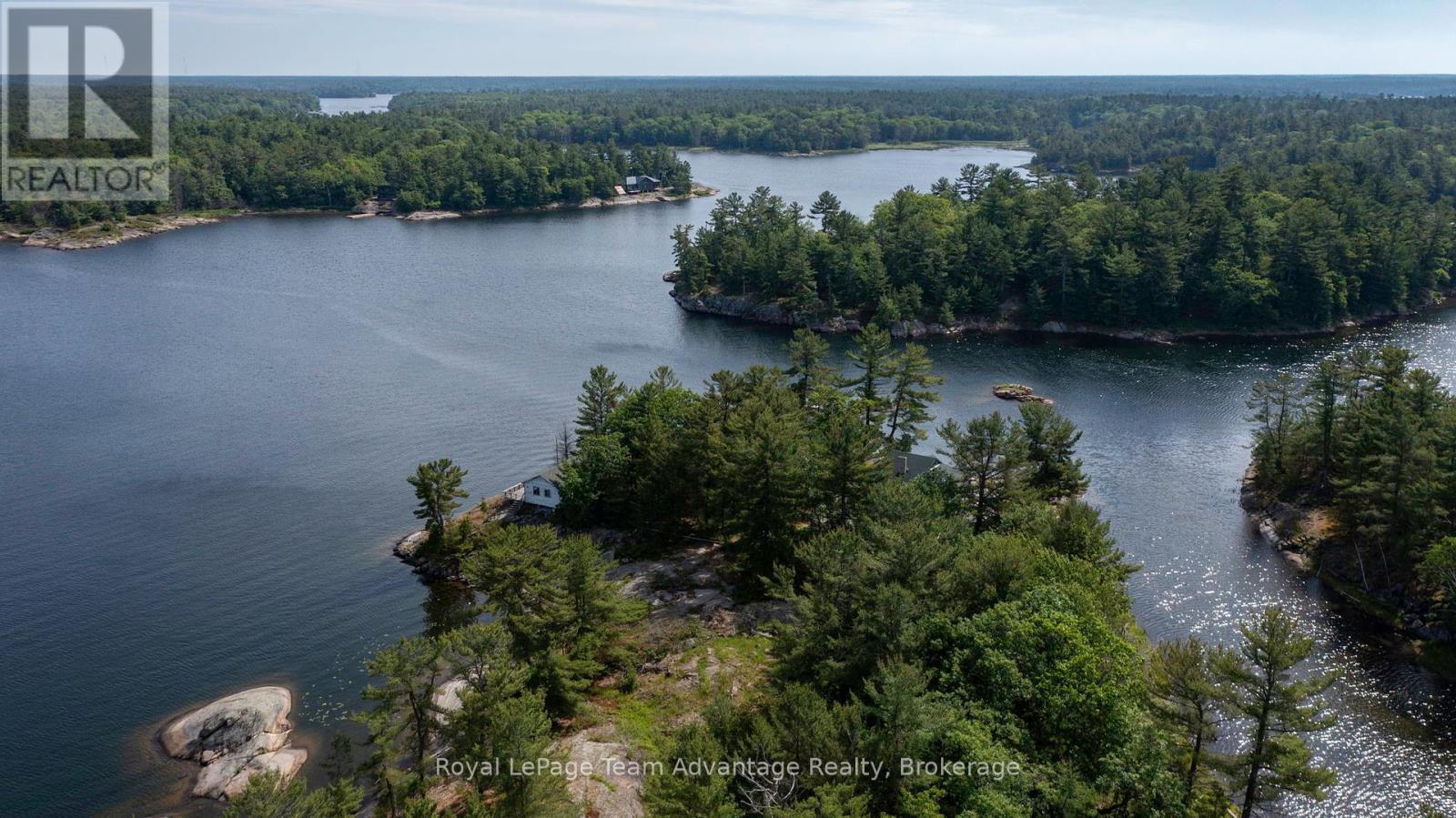 












22 A30 & A28 ISLAND

,
The Archipelago (Archipelago North),




Ontario
P0G1K0

