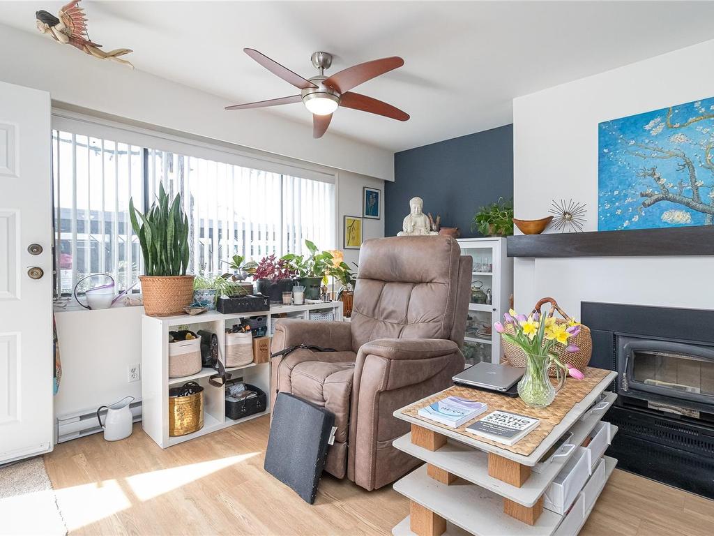 









2286


Henry

Ave, 104,
Sidney,




BC
V8L 2B2

