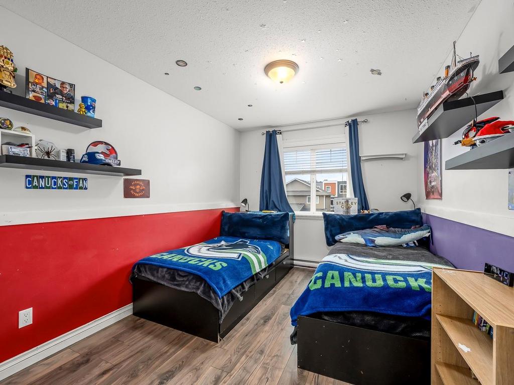 









836


Tracker

Pl,
Comox,




BC
V9M 4E8

