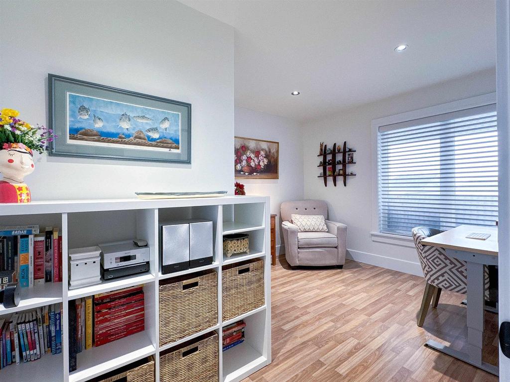 












19 Harvest Drive

,
Stratford,




PE
C1B 0G8

