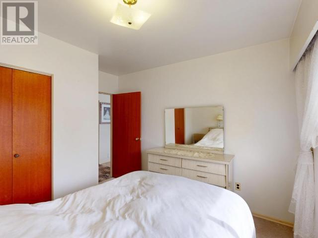 












6015 LOIS STREET

,
Powell River,




British Columbia
