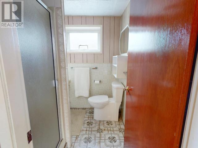 












6015 LOIS STREET

,
Powell River,




British Columbia
