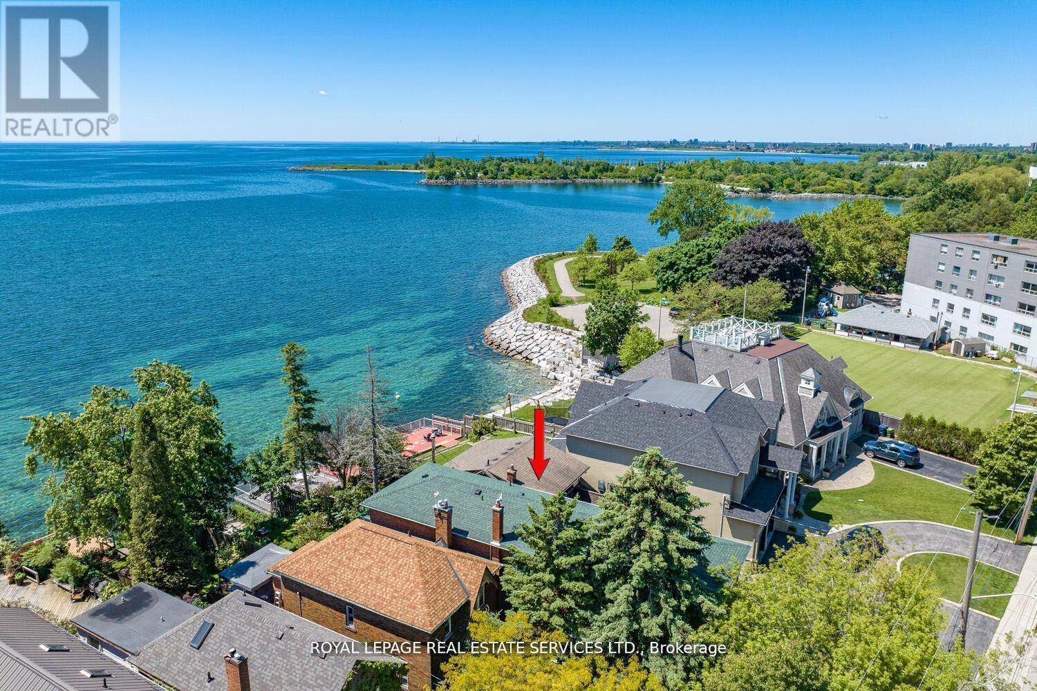 












135 LAKE SHORE DRIVE

,
Toronto,




Ontario
M8V2A1

