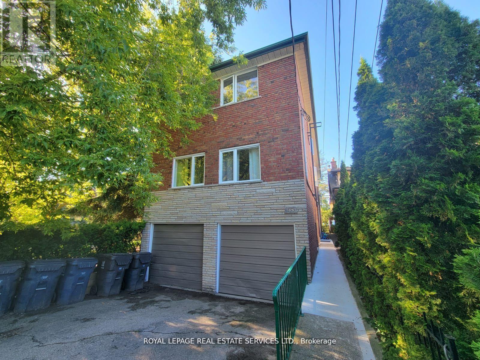 












135 LAKE SHORE DRIVE

,
Toronto,




Ontario
M8V2A1

