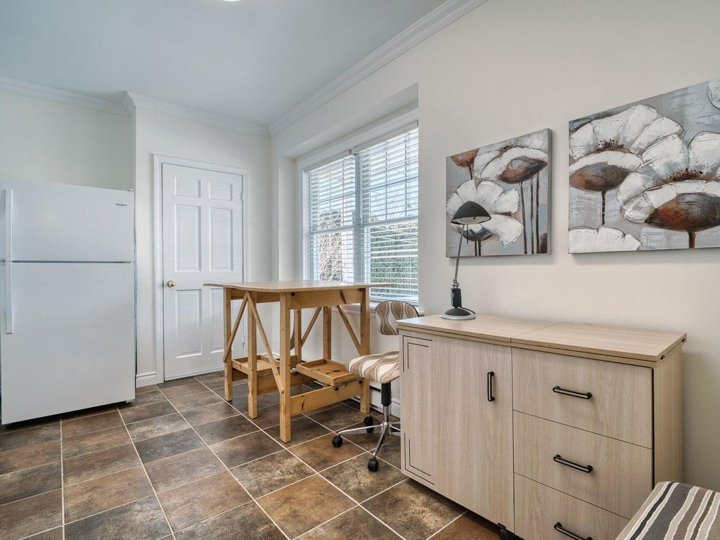 









1085


Rue Pascal

,
Jacques-Cartier (Sherbrooke),




QC
J1J4B8

