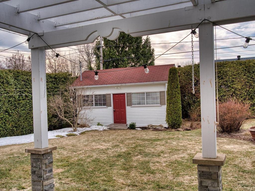 









1085


Rue Pascal

,
Jacques-Cartier (Sherbrooke),




QC
J1J4B8

