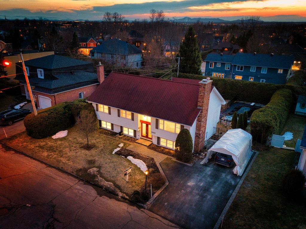 









1085


Rue Pascal

,
Jacques-Cartier (Sherbrooke),




QC
J1J4B8

