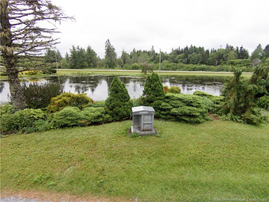 









715


Latimore Lake

RD,
Saint John,




NB
E2N 1X8

