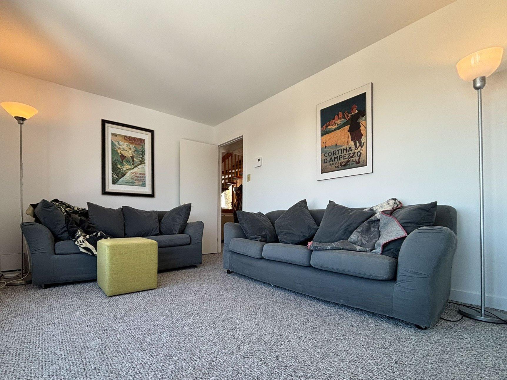 









144

 - 146


Place de l'Edelweiss

,
Sutton,




QC
J0E2K0

