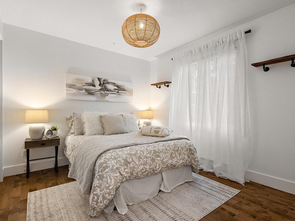 









106


Rue des Golfeuses

,
Bromont,




QC
J2L3H8

