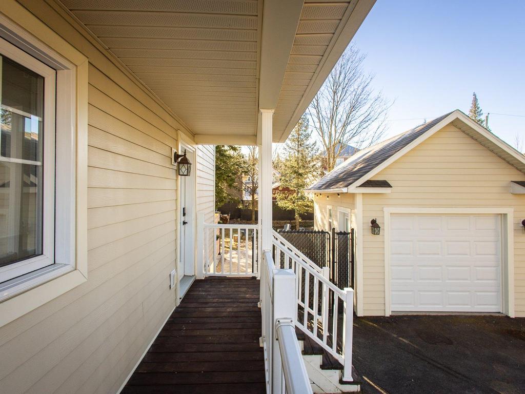 









106


Rue des Golfeuses

,
Bromont,




QC
J2L3H8

