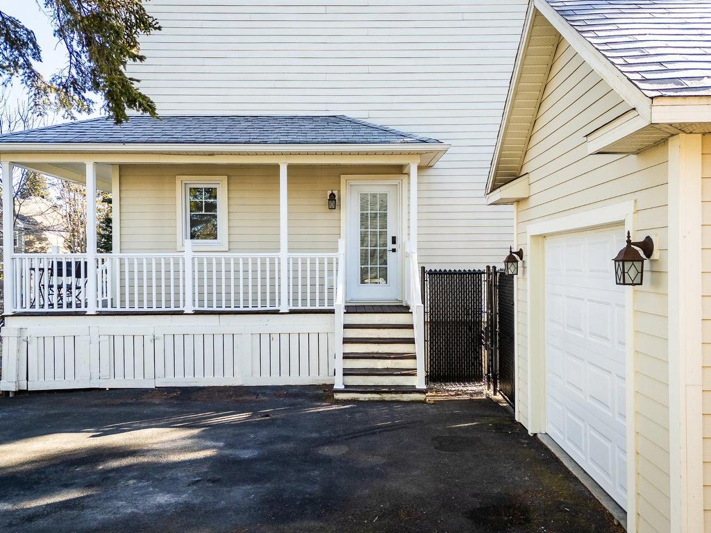 









106


Rue des Golfeuses

,
Bromont,




QC
J2L3H8


