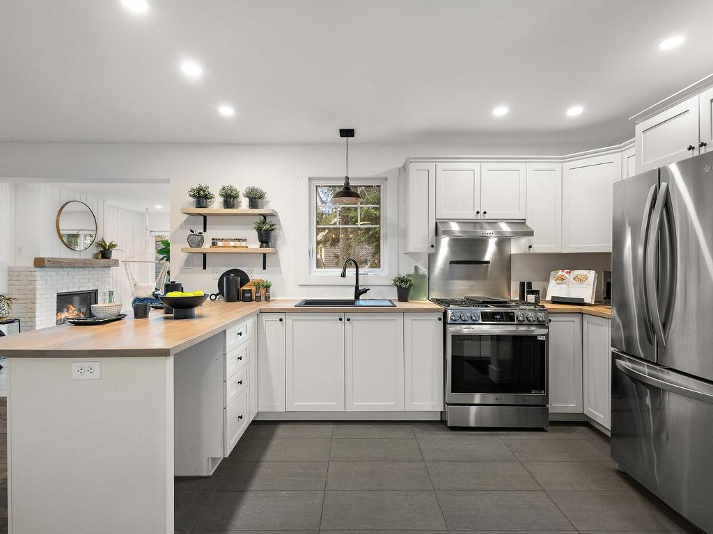









106


Rue des Golfeuses

,
Bromont,




QC
J2L3H8

