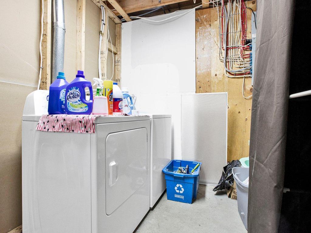 









148


9e Avenue

,
Saint-Blaise-sur-Richelieu,




QC
J0J1W0

