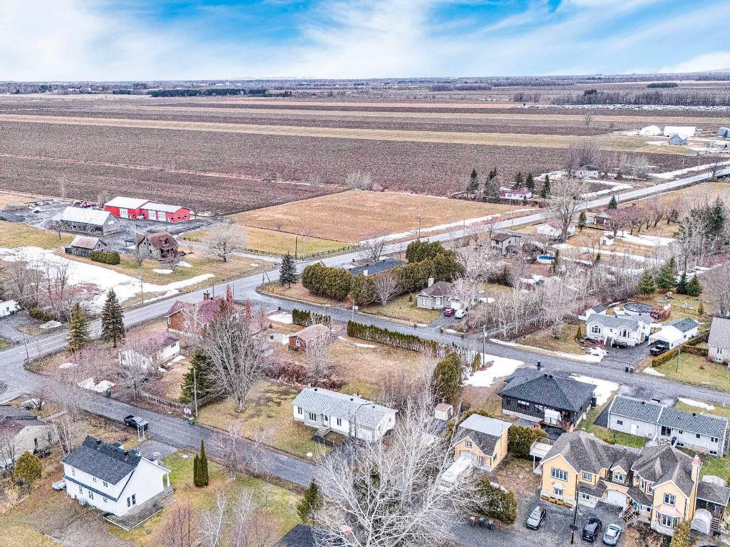 









148


9e Avenue

,
Saint-Blaise-sur-Richelieu,




QC
J0J1W0

