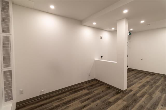 









485


St Anne's

RD,
Winnipeg,




MB
R2M 3E2

