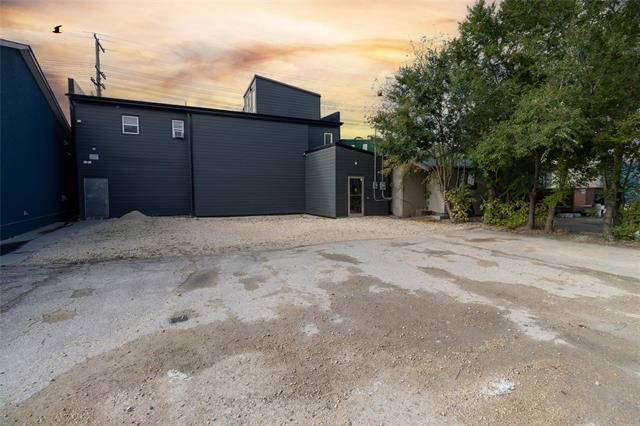 









485


St Anne's

RD,
Winnipeg,




MB
R2M 3E2

