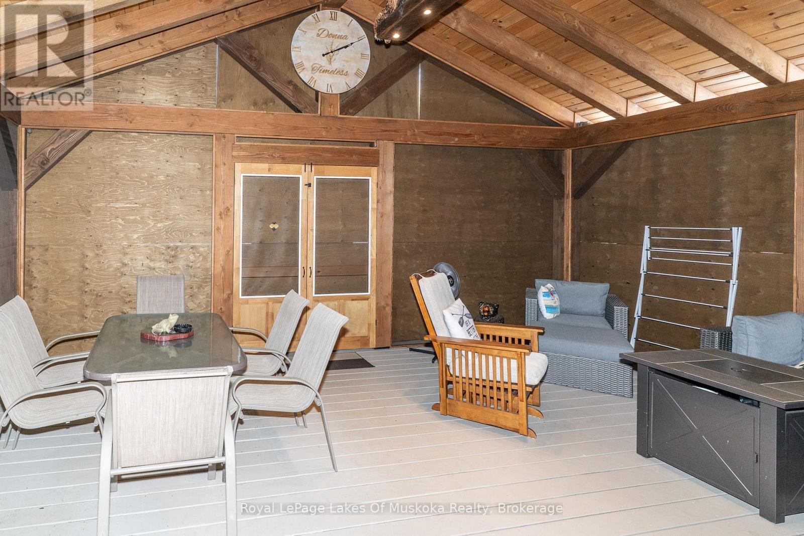 












612 CLAM LAKE ROAD

,
Kearney,




Ontario
P0A1M0

