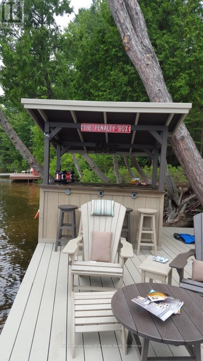 












612 CLAM LAKE ROAD

,
Kearney,




Ontario
P0A1M0

