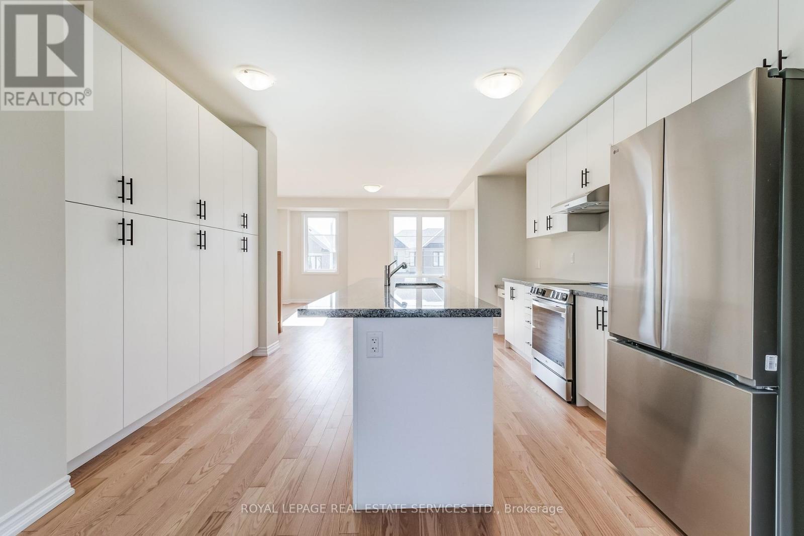 












1387 ALMONTE DRIVE

,
Burlington,




Ontario
L7P0V6

