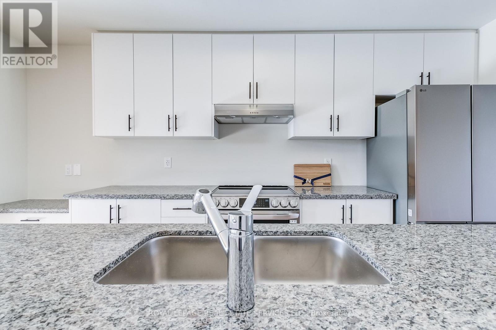 












1387 ALMONTE DRIVE

,
Burlington,




Ontario
L7P0V6

