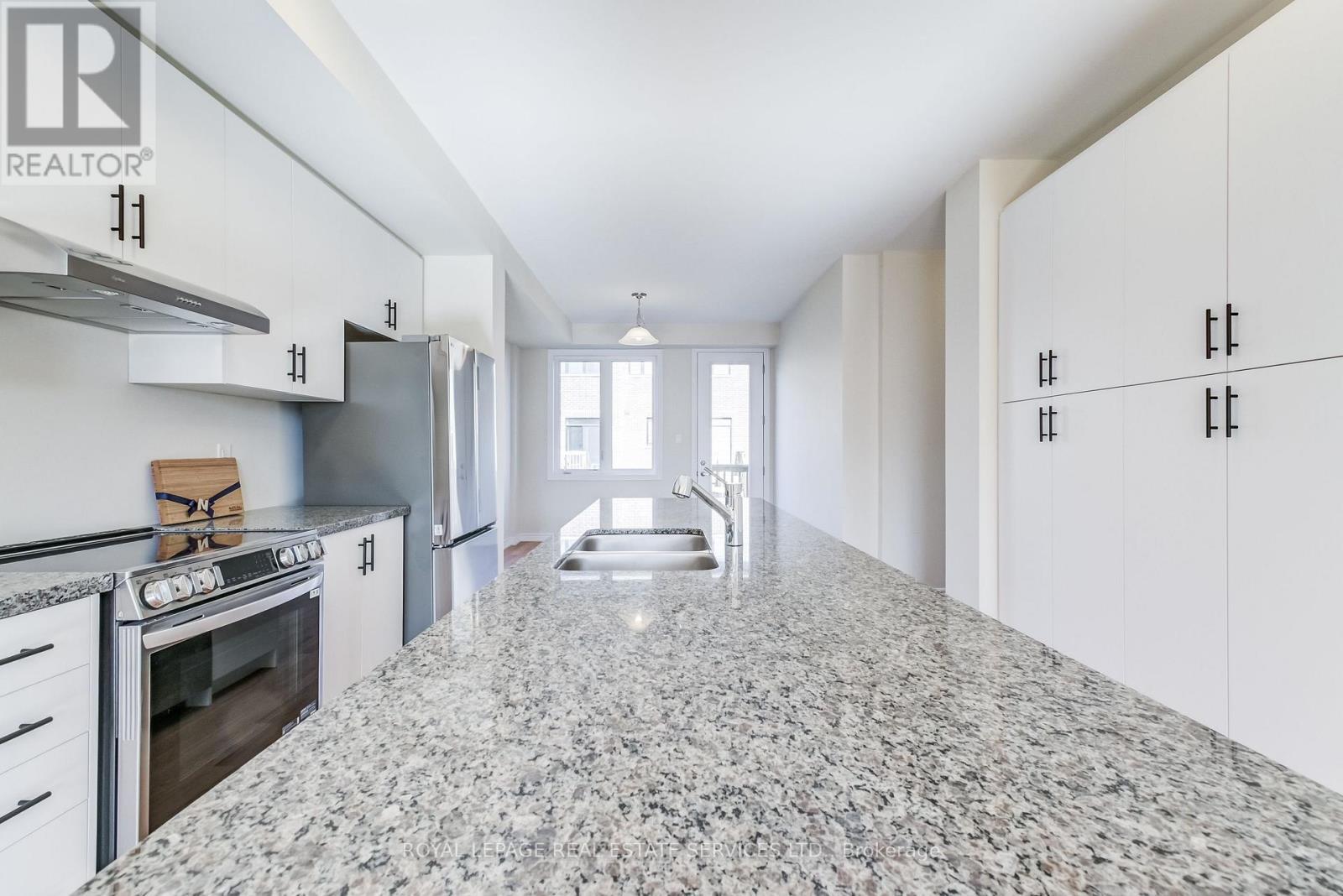 












1387 ALMONTE DRIVE

,
Burlington,




Ontario
L7P0V6

