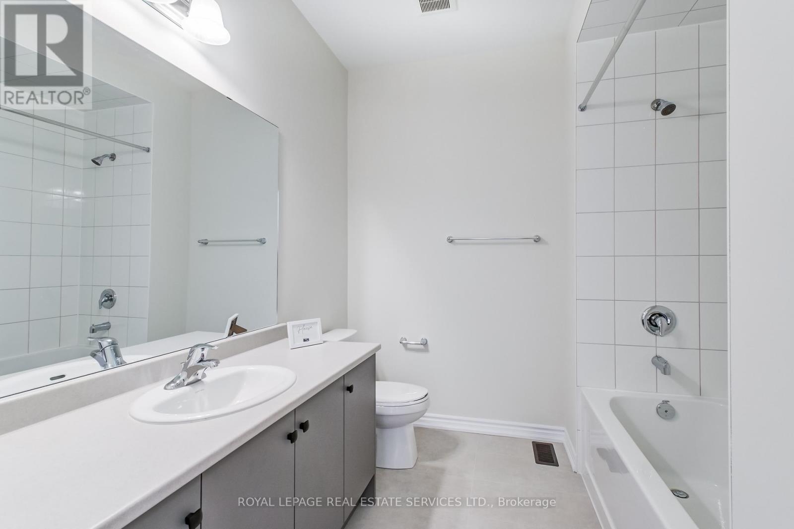 












1387 ALMONTE DRIVE

,
Burlington,




Ontario
L7P0V6

