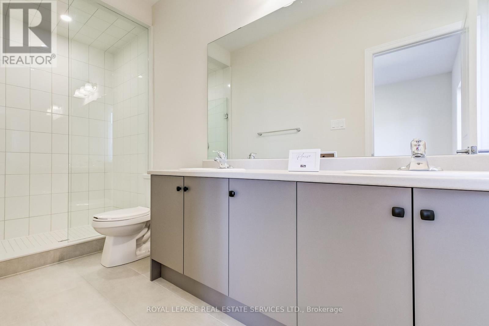 












1387 ALMONTE DRIVE

,
Burlington,




Ontario
L7P0V6

