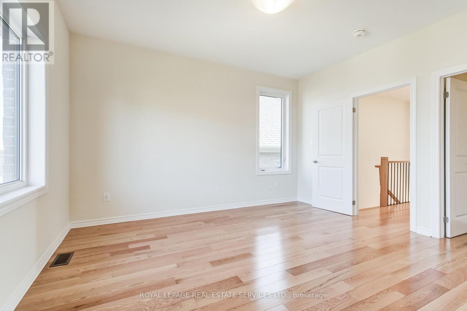 












1387 ALMONTE DRIVE

,
Burlington,




Ontario
L7P0V6

