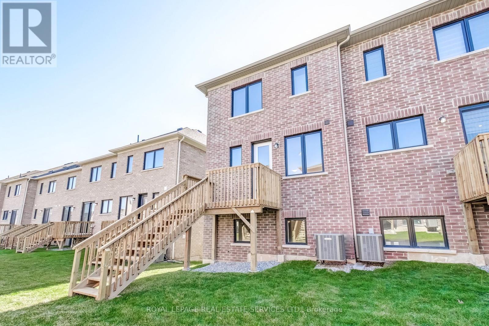 












1387 ALMONTE DRIVE

,
Burlington,




Ontario
L7P0V6


